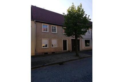 Haus zu verkaufen in Kyritz - 330.000,00&nbsp;EUR Kaufpreis, ca.&nbsp; 100,00&nbsp;m&sup2; in Kyritz (PLZ: 16866)