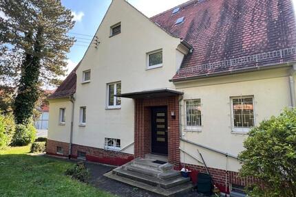 J E N A- West, Großes Einfamilienhaus mit für zwei Generationen! - Jena
