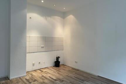Schöne 1-2 Zimmer-Wohnung in Elberfeld-Nützenberg - Wuppertal Brill