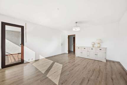 Wohnung zum Kaufen in Stuttgart 300.000,00 € 55 m²