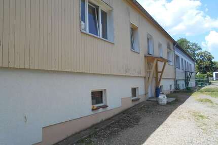 Wohnung zum Mieten in Pockau-Lengefeld 262,00 € 52.4 m²