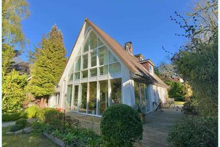 Haus zum Kaufen in Husum 699.000,00 € 180 m²