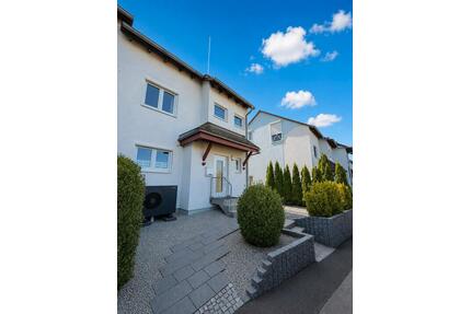 DHH am Johannesberg: 164 m², Garten, Wärmepumpe & PV - Bad Hersfeld