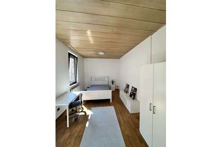 Wohnung zum Mieten in Stuttgart 600,00 € 15.88 m²