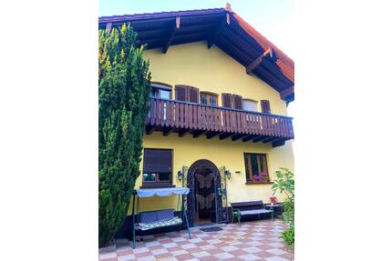 3-Familienhaus mit außergewöhnlichem Grundstück - Offenbach am Main Bieber