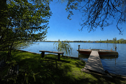 1A Lage mit Bootsanleger - und 25 Meter Uferfront - Neuruppin