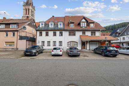 Haus zum Kaufen in Vöhrenbach 299.000,00 € 309 m²