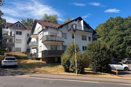 3 Zimmer | Klimaanlage | 2 Balkone | frisch saniert | sofort frei - Marburg Marbach