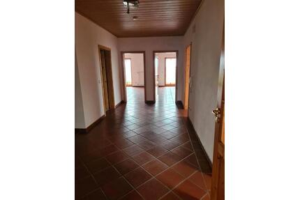 4 Zimmer Wohnung mit 100m2 - 750,00&nbsp;EUR Kaltmiete, ca.&nbsp; 100,00&nbsp;m&sup2; in Thyrnau (PLZ: 94136)