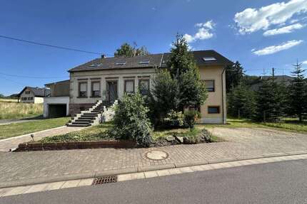 Haus zum Kaufen in Lebach 199.000,00 € 224 m²