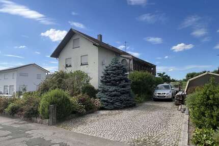 Haus zum Kaufen in Renchen 235.000,00 € 194 m²