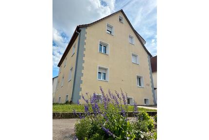 5-Zimmer-Maisonettenwohnung mit 112qm - kernsaniert - Trossingen