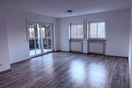102qm Wohnung in Chamerau - 780,00&nbsp;EUR Kaltmiete, ca.&nbsp; 102,00&nbsp;m&sup2; in Chamerau (PLZ: 93466)