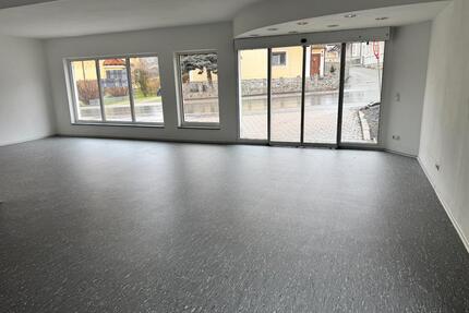 Laden-, Büro-, Kanzleiräume - in Röhrnbach zentraler Lage