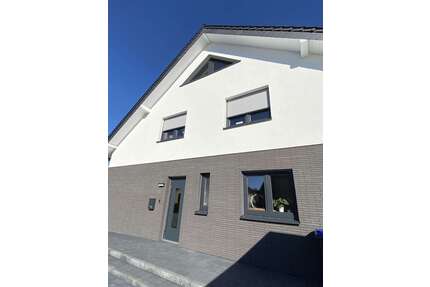 Haus zum Mieten in Delbrück Ostenland 1.300,00 € 110.46 m²