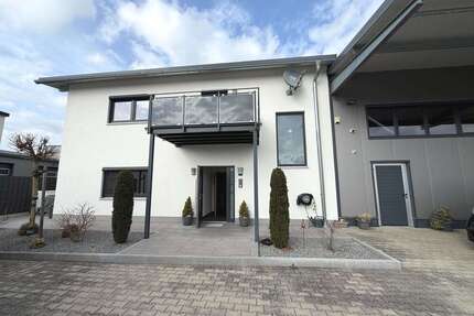 Büro in Langenpreising 850,00 € 105 m²