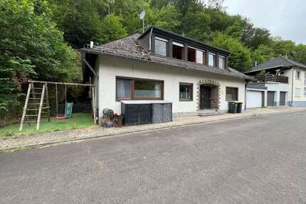 Haus zum Kaufen in Volkesfeld 197.000,00 € 174 m²