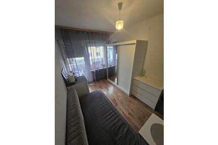 Helles Zimmer in Zentraler Lage mit Balkon - Horn-Bad Meinberg