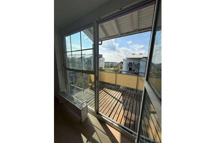 Tolle 3-Raum Wohnung im DG mit Aufzug - Kabelsketal