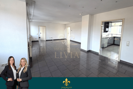 Wohnung zum Mieten in Saarbrücken 1.300,00 € 227 m²