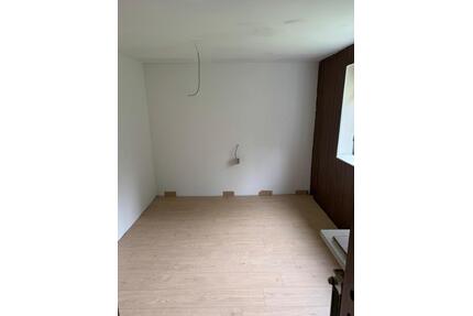 2 Zimmer-Wohnung mit Garten zu vermieten - Wesselburen