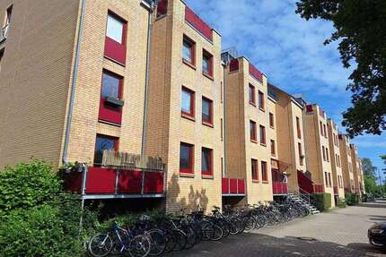 Wohnung zum Kaufen in Greifswald 98.000,00 € 28.08 m²