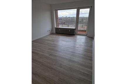 2-Zimmer-Wohnung in zentraler Lage im 3. Stock - Flensburg Falkenberg