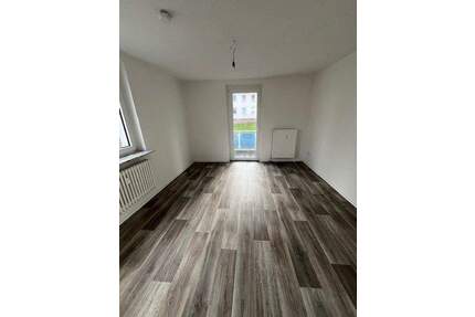 In Renovierung für Sie! Tolle 2-Zimmer Wohnung ab 01.06.2026 - Uslar Volpriehausen