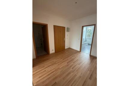 3-Raum-Wohnung im 1. OG - 436,00&nbsp;EUR Kaltmiete, ca.&nbsp; 72,80&nbsp;m&sup2; in Penig (PLZ: 09322)