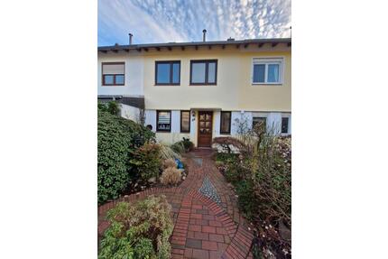 Reihenmittelhaus, Nähe Leher Bahnhof - Bremerhaven