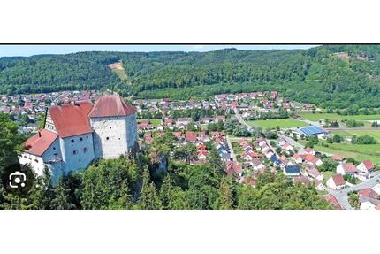 Wohnung in Straßberg - 800,00&nbsp;EUR Kaltmiete, ca.&nbsp; 100,00&nbsp;m&sup2; in Albstadt (PLZ: 72458)