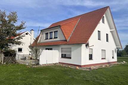 Haus zum Kaufen in Espelkamp 338.000,00 € 233 m²