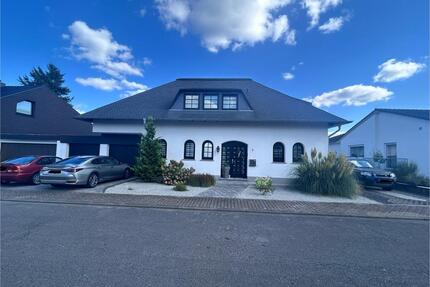 Sehr schöne Villa im Raum Saarlouis !