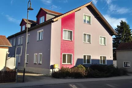 Mietwohnung - 461,00&nbsp;EUR Kaltmiete, ca.&nbsp; 65,80&nbsp;m&sup2; in Nesse-Apfelstädt (PLZ: 99192)