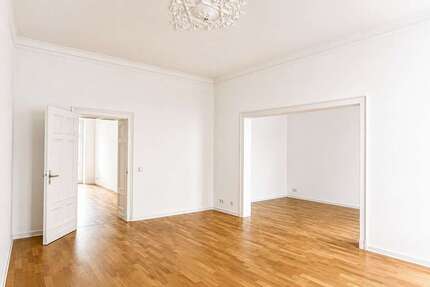 Wohnung zum Kaufen in Düsseldorf 749.000,00 € 119 m²