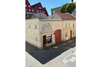 Wohnung zum Kaufen in Stralsund 95.000,00 € 37 m²