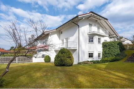 AIGNER - Doppelhaushälfte mit großzügigem Süd-West-Garten in Seefeld