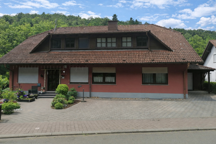 Haus zum Kaufen in Obernheim-Kirchenarnbach 540.000,00 € 400 m²