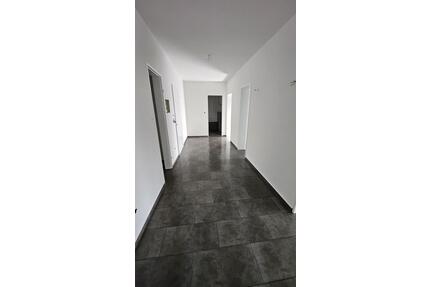 Hier wird kernsaniert - inkl. Fahrradkeller + PKW-Stellplatz + Gartennutzung - Gelsenkirchen Resse