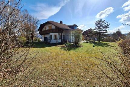 RESERVIERT: Repräsentatives Familiendomizil mit 183 m² Wohnfläche in erstklassiger Lage von Neustift - Passau Heining