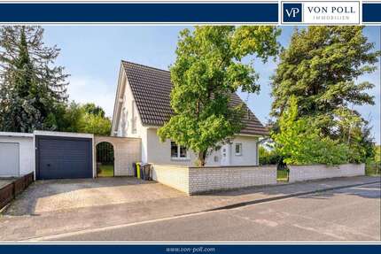 Haus zum Kaufen in Düsseldorf 889.000,00 € 137.17 m²