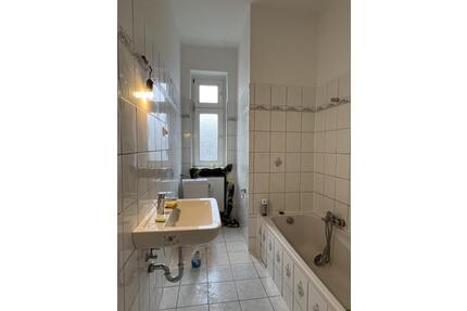 *** In Renovierung *** 3 Zi, KDB in der Lüdenscheider -Innenstadt ***