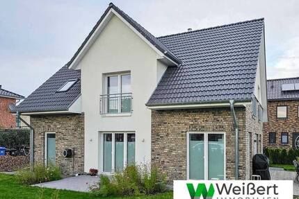 Wohnen mit nordischem Flair - im Kapitänshaus in der Marsch Niedrigenergiehaus Neubauplanung - Engelbrechtsche Wildnis