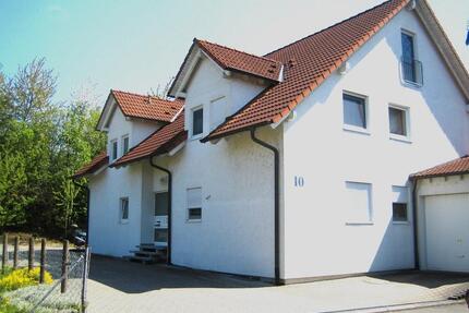 Elegantes wohnen mit Terrasse - 840,00&nbsp;EUR Kaltmiete, ca.&nbsp; 74,00&nbsp;m&sup2; in Bad Friedrichshall (PLZ: 74177)