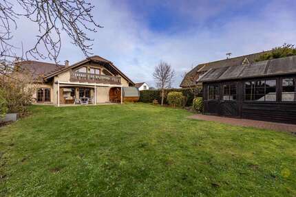 Haus zum Kaufen in Borkum 1.490.000,00 € 219 m²