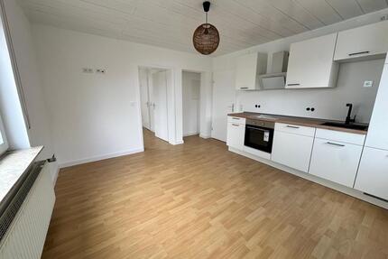 Wohnung 2ZB inkl. Neuer Küche frisch renoviert zu vermieten - Espenau