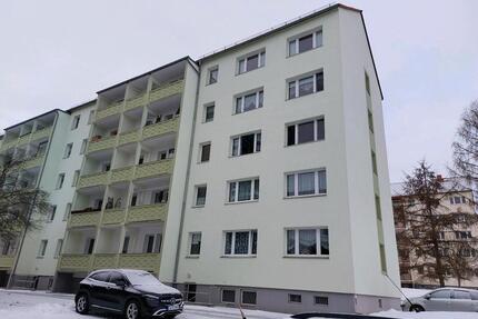 8,1% Mietrendite!Langfristig vermietete 2 Raumwohnung Treuen - Falkenstein/Vogtland