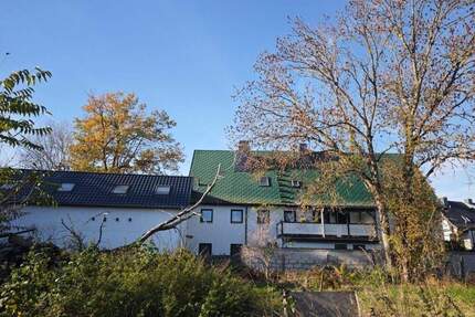 * 3-Zimmer Dachgeschoss ETW mit Balkon in attraktiver Lage * - Leipzig Lützschena-Stahmeln