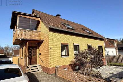 Wohnen im Grünen - Familienfreundliches Zweifamilienhaus in Bilshausen!