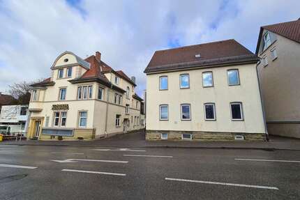 Haus zum Kaufen in Leonberg 2.800.000,00 € 986.44 m²